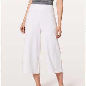NWT Lululemon Blissed Out Culottes
